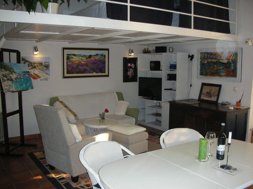 Apartment Croatia Art ตราสนิสเซ ห้อง รูปภาพ