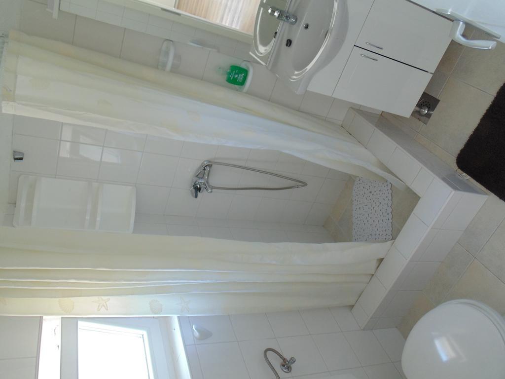 Apartment Croatia Art ตราสนิสเซ ภายนอก รูปภาพ