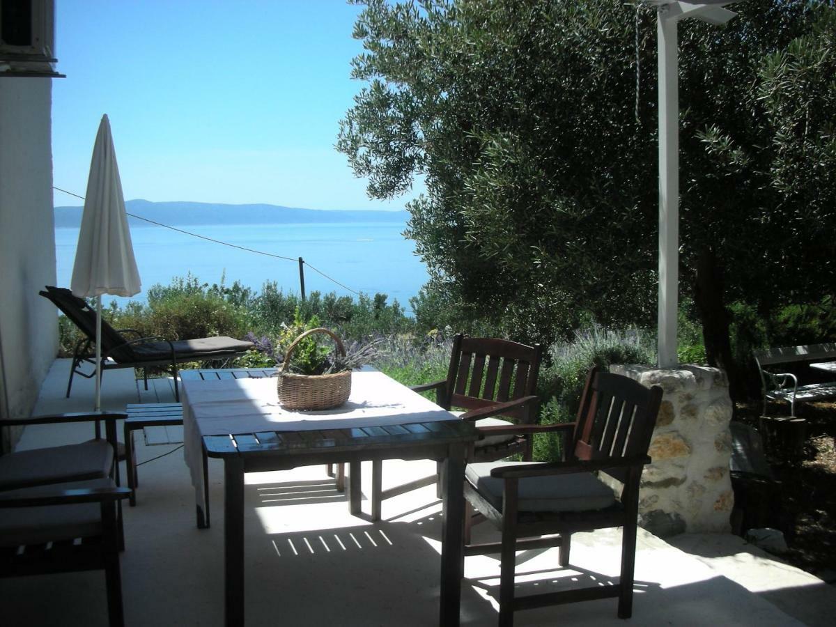 Apartment Croatia Art ตราสนิสเซ ภายนอก รูปภาพ